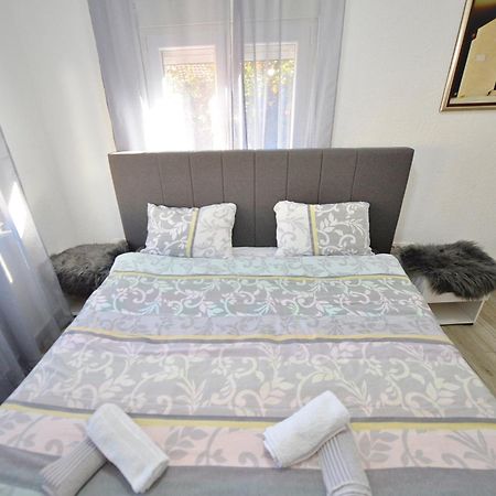 The Right Choice Apartment Kotor Exteriör bild