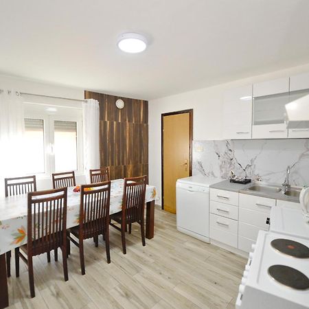 The Right Choice Apartment Kotor Exteriör bild