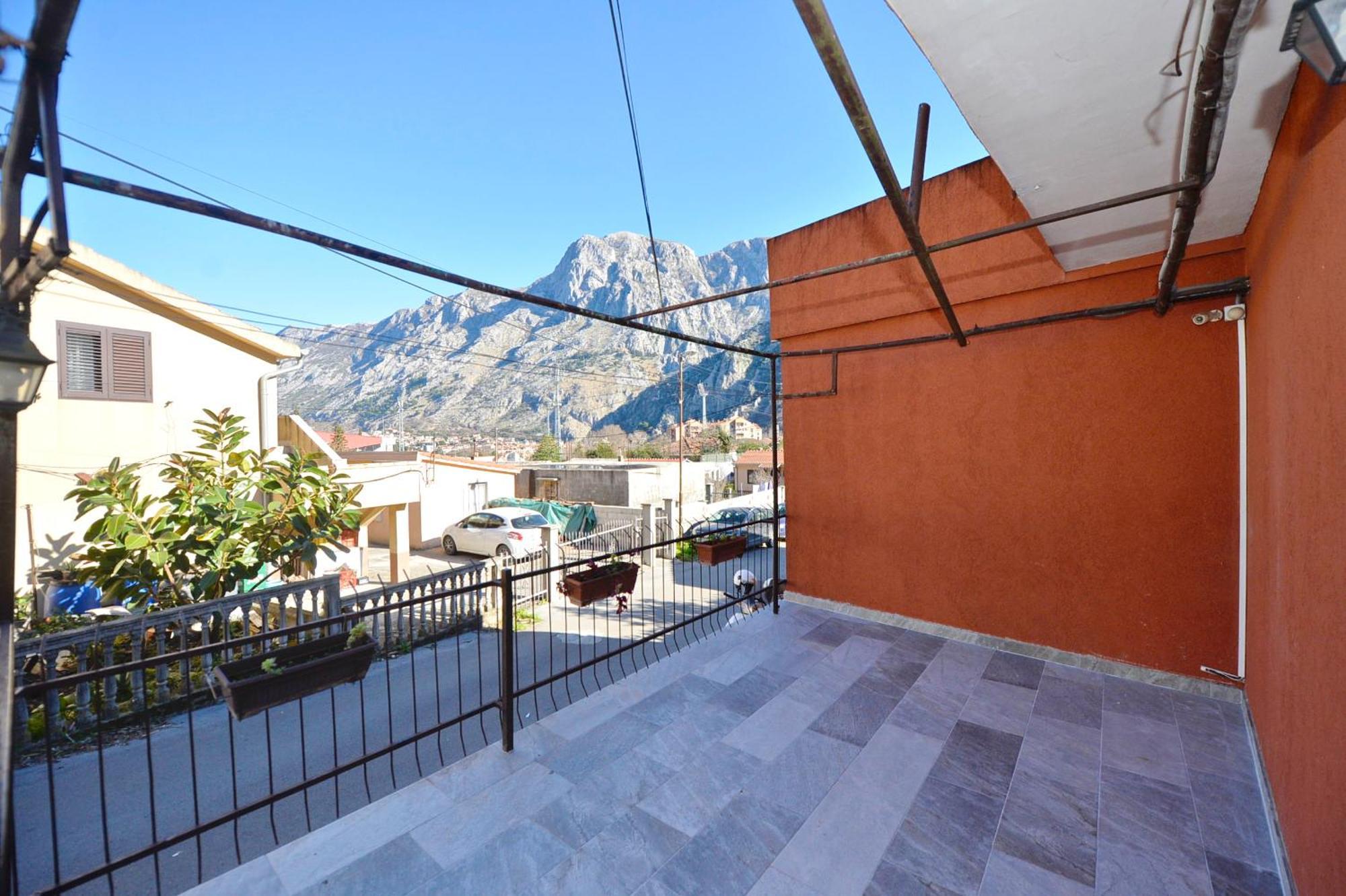 The Right Choice Apartment Kotor Exteriör bild