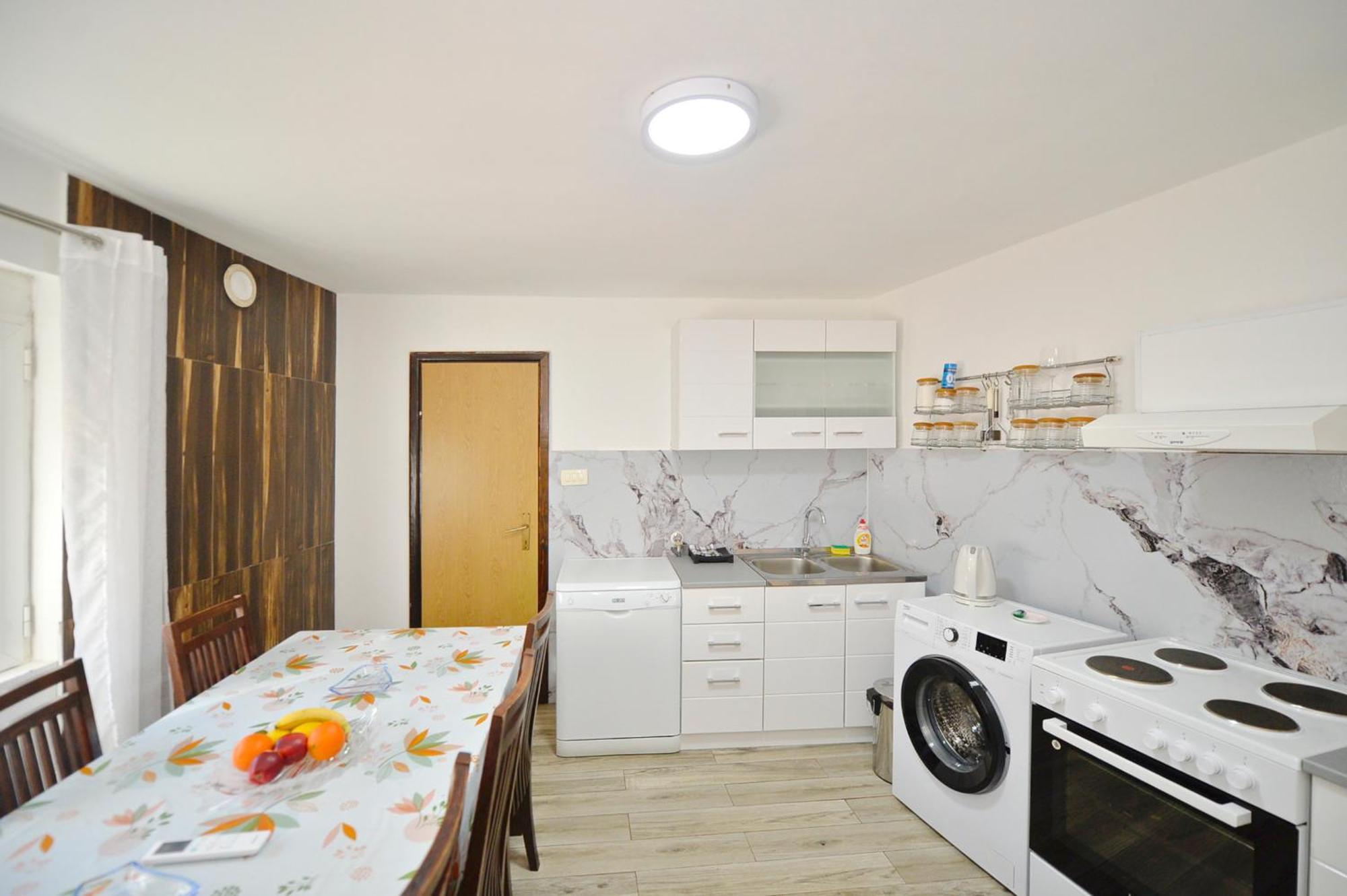 The Right Choice Apartment Kotor Exteriör bild